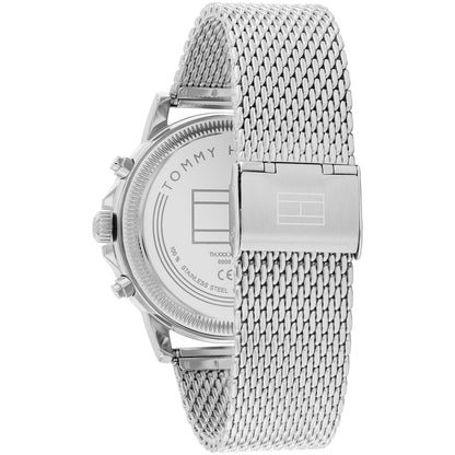 Herrenarmbanduhr mit silbernem Mesharmband, Gehäuse seitlich und Schließe
