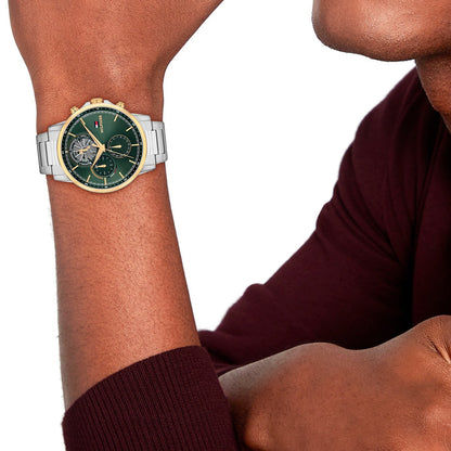 Chronograph mit grünem Zifferblatt, goldener Lünette und silbernem Edelstahlband