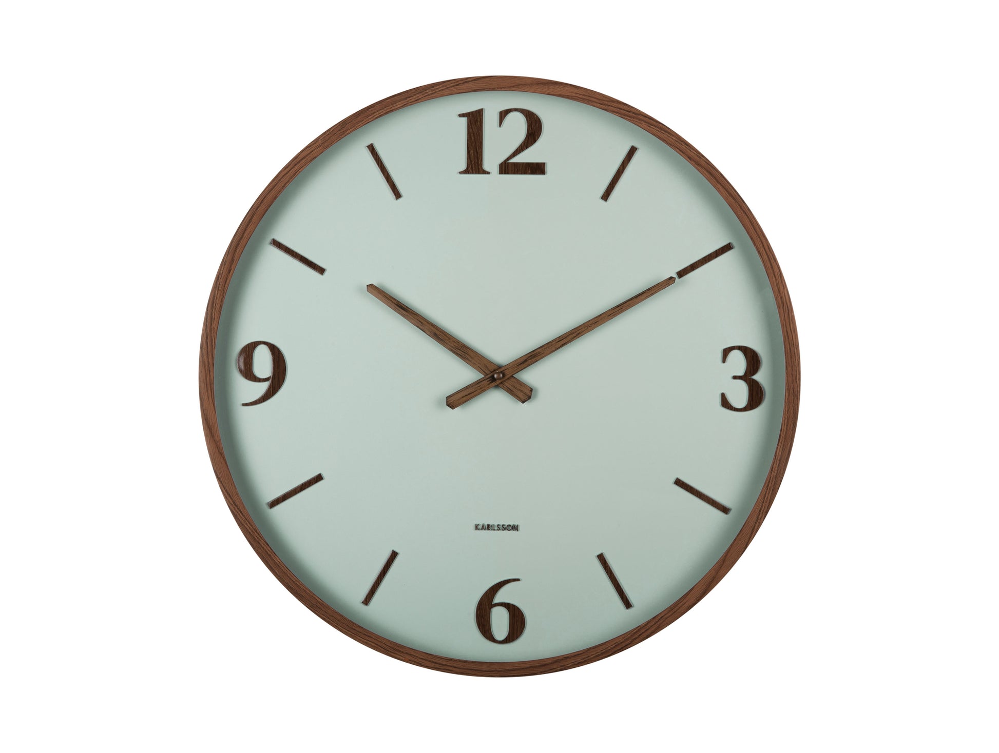 Horloge murale ronde avec bordure aspect bois, cadran gris-vert et aiguilles fines