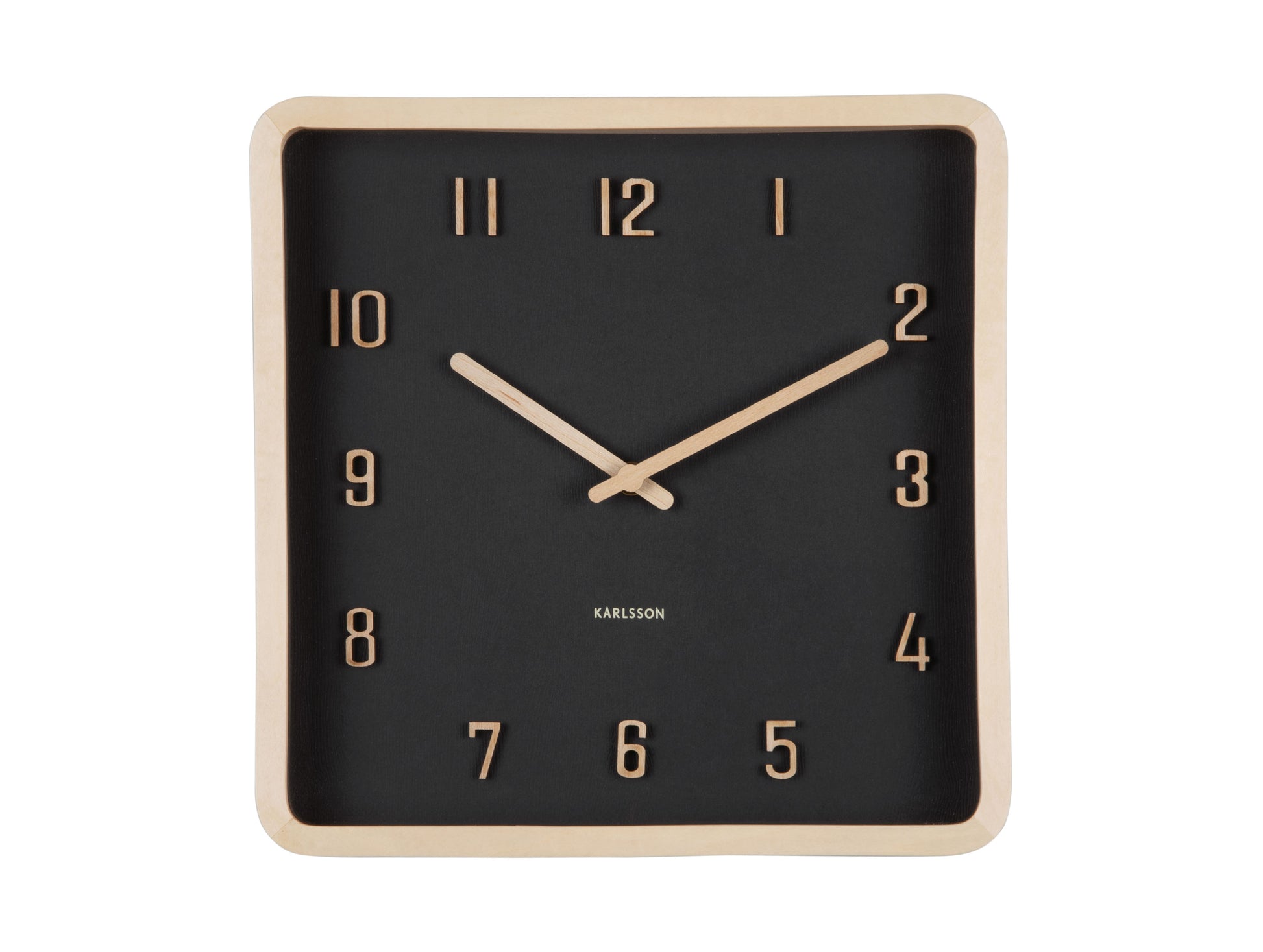 Horloge murale carrée avec cadran noir, index et aiguilles dorés