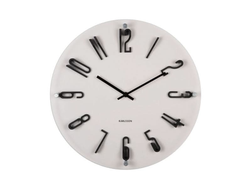 Horloge murale avec cadran blanc, éléments décoratifs noirs et aiguilles