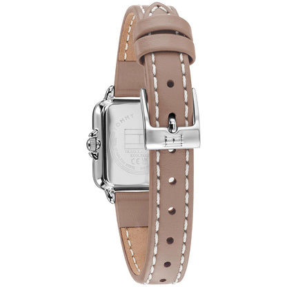 Tommy Hilfiger Damenarmbanduhr mit braunem Lederband und silberner Dornschließe, Seitenansicht