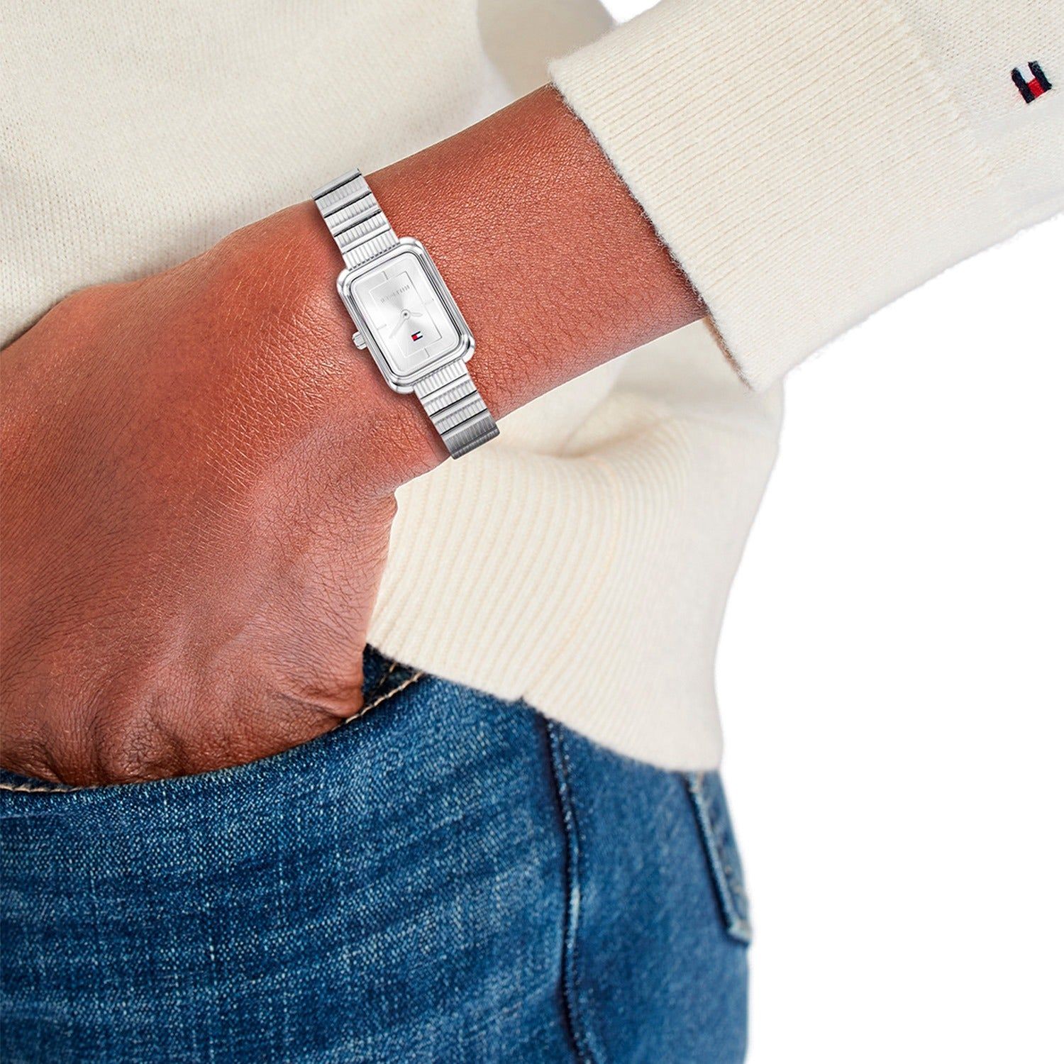Tommy Hilfiger Daisy Damenarmbanduhr am Handgelenk, silbernes Edelstahlband