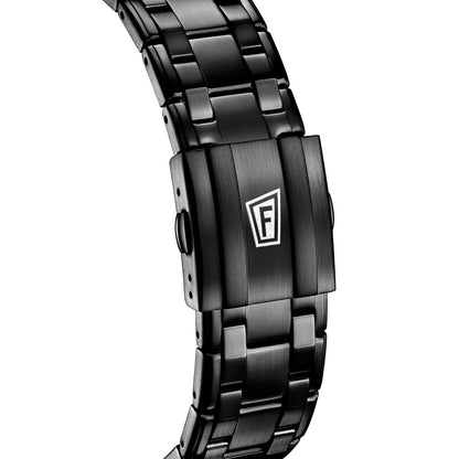 Festina Herrenuhr Armbandansicht: schwarzes Metallband mit F-Logo an der Schließe