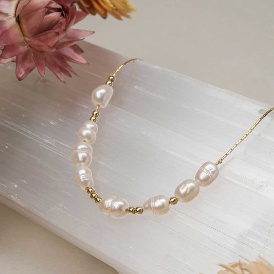 Familytie Collier (Perle/Or) Collier délicat avec pendentif perle - Noyau en bois Modèle : Bijou