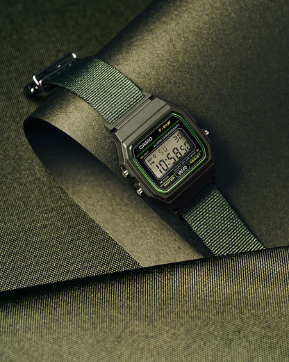 Casio F-91WF-3AEF Timeless Collection Damen- und Jugenduhr Khaki • Recyceltes Textilarmband • LED-Beleuchtung, Bild 3
