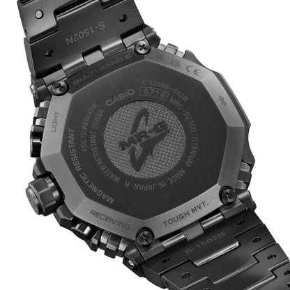 Casio G-Shock MR-G Herrenuhr Rückseite mit Gravur und Verschraubungen am Gehäuse
