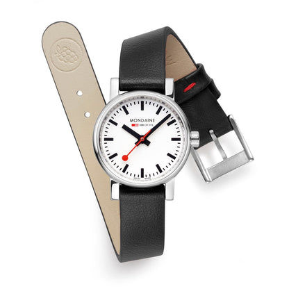 Damenuhr mit schwarzem Lederarmband und silberner Schließe, weißes Zifferblatt, seitlich