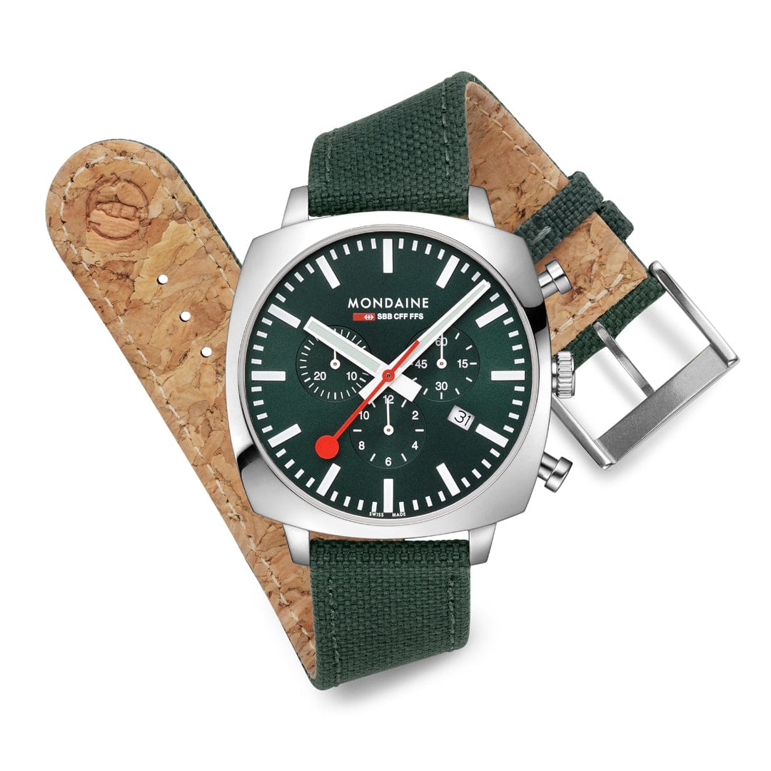 Herrenuhr mit grünem Textilarmband, silberfarbenem Gehäuse, Chronograph und Dornschließe