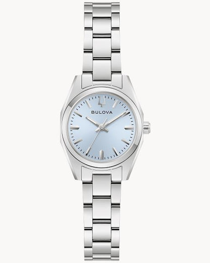 Bulova Damenuhr mit hellem Zifferblatt und Edelstahlarmband, runde analoge Anzeige.