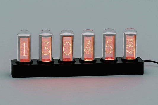 Horloge de table AMS • Mouvement précis • Design élégant