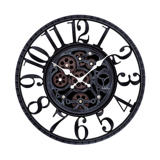 Horloge murale avec mécanisme apparent à engrenages, cadre noir et chiffres arabes