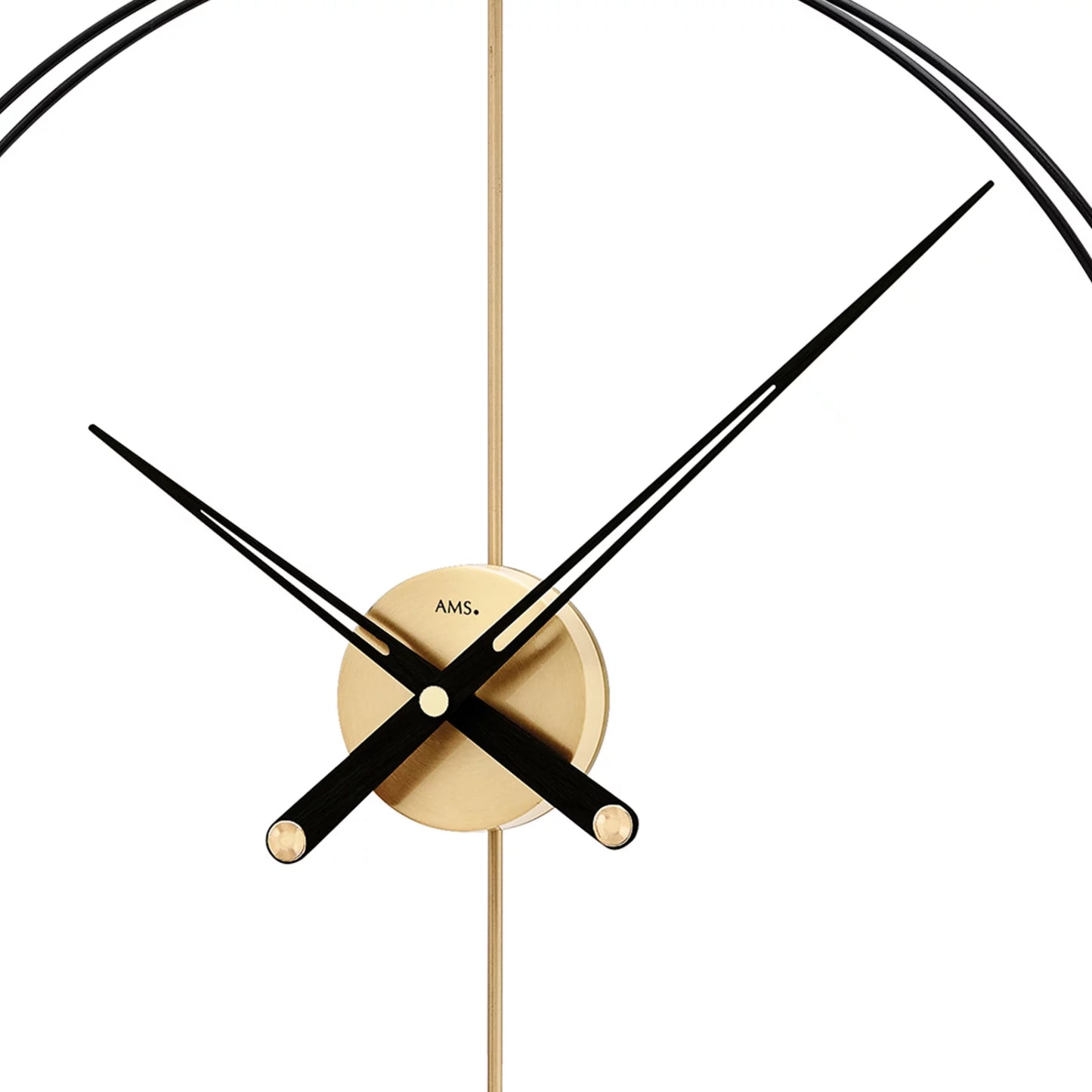 Horloge murale Zentrum dorée avec mouvement noir et aiguilles en forme de croix