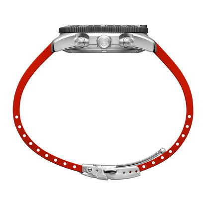 Montre pour homme avec bracelet en silicone rouge et boîtier en acier inoxydable, boutons latéraux visibles