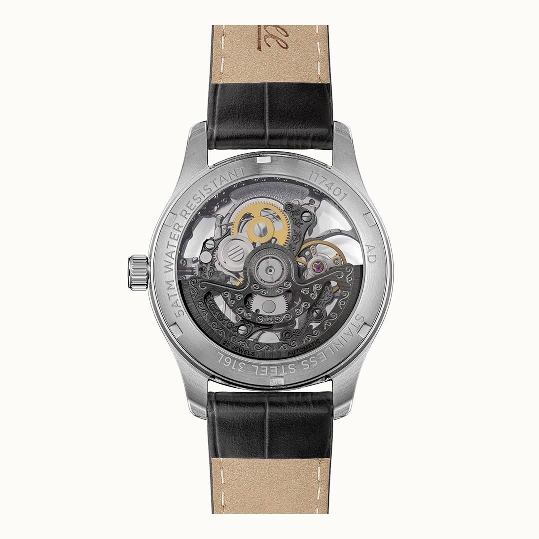 Herrenarmbanduhr Ingersoll: Gehäuseboden mit Gravur und sichtbarem Automatikwerk.