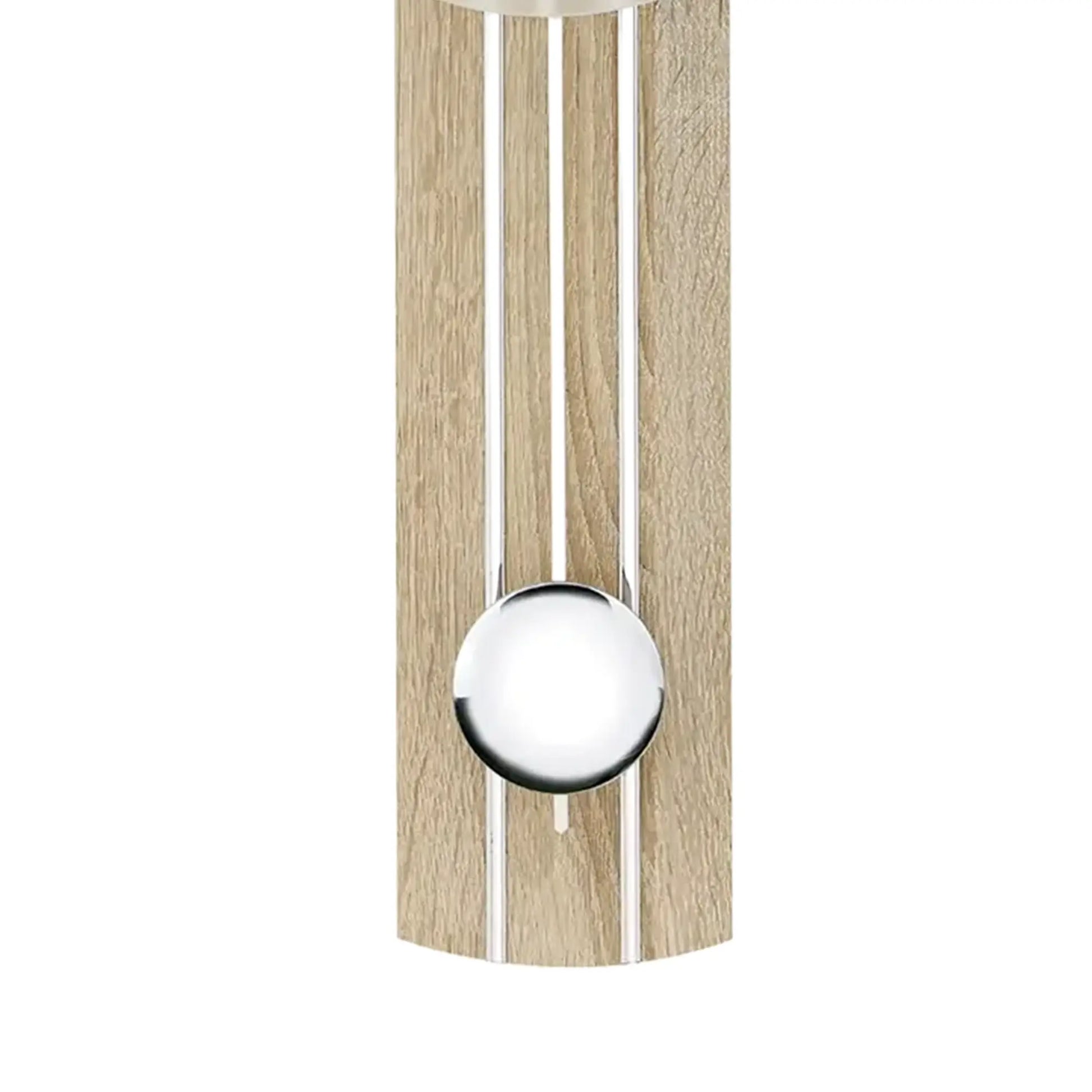Wanduhr mit Sonoma-Eiche Rahmen und runder Pendelkugel aus Metall, Mineralglas sichtbar.