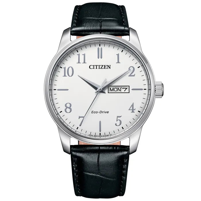 Herrenarmbanduhr Citizen: silbernes Gehäuse, weißes Zifferblatt, schwarzes Lederband, Datum