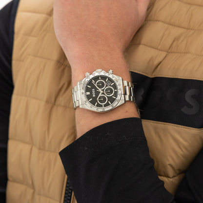 Herrenarmbanduhr BOSS mit schwarzem Zifferblatt, silbernem Edelstahlband und Chronograph