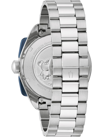Bulova Herrenarmbanduhr Rückseite aus Metall mit Gravur, am Metallarmband