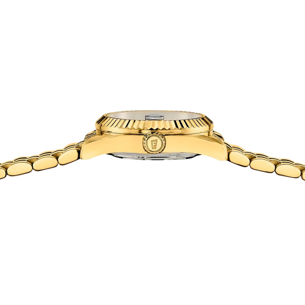 Goldfarbene Damenarmbanduhr: Nahaufnahme von Gehäuseoberseite und gerippter Lünette