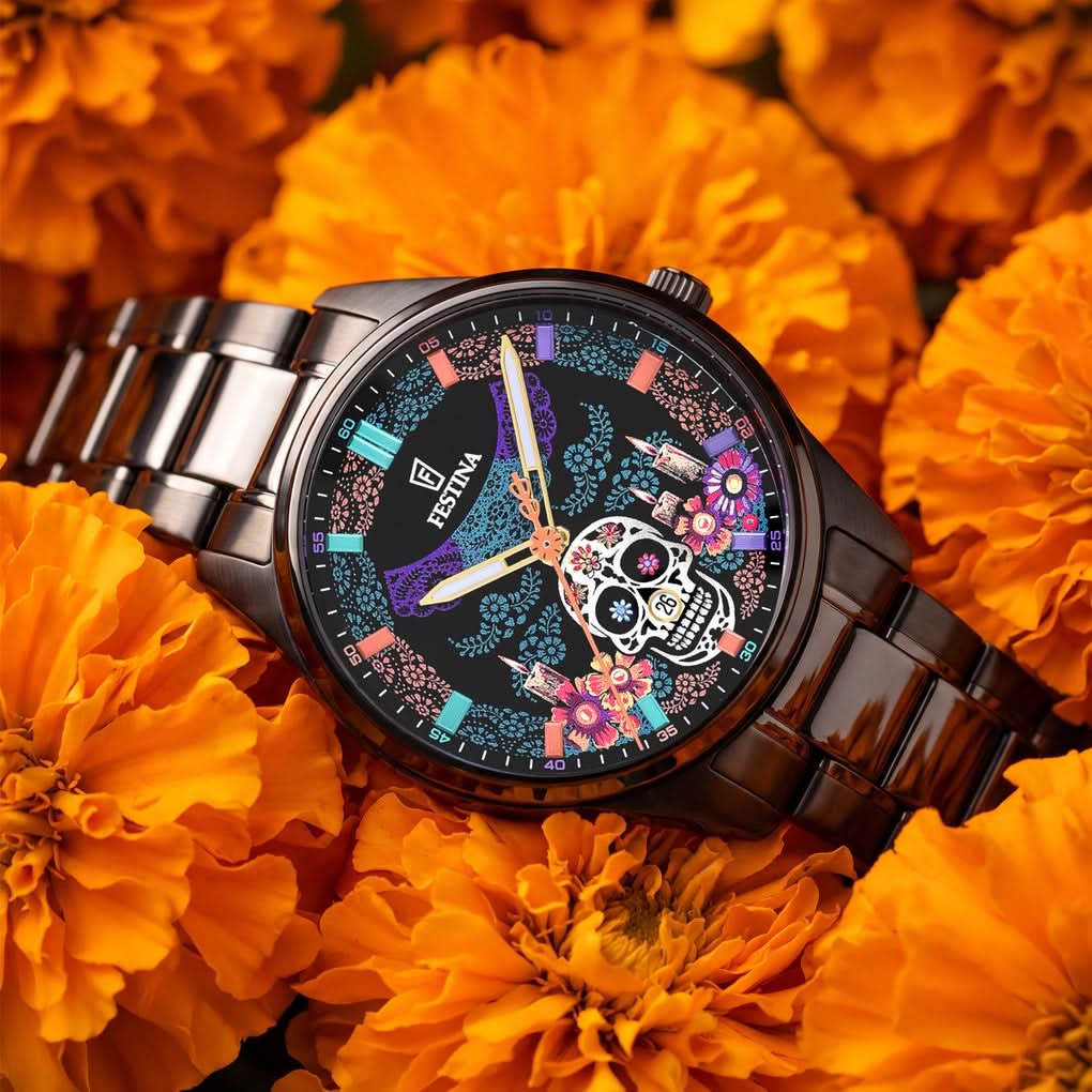 Festina Herrenarmbanduhr mit Totenkopf-Zifferblatt und Metallarmband