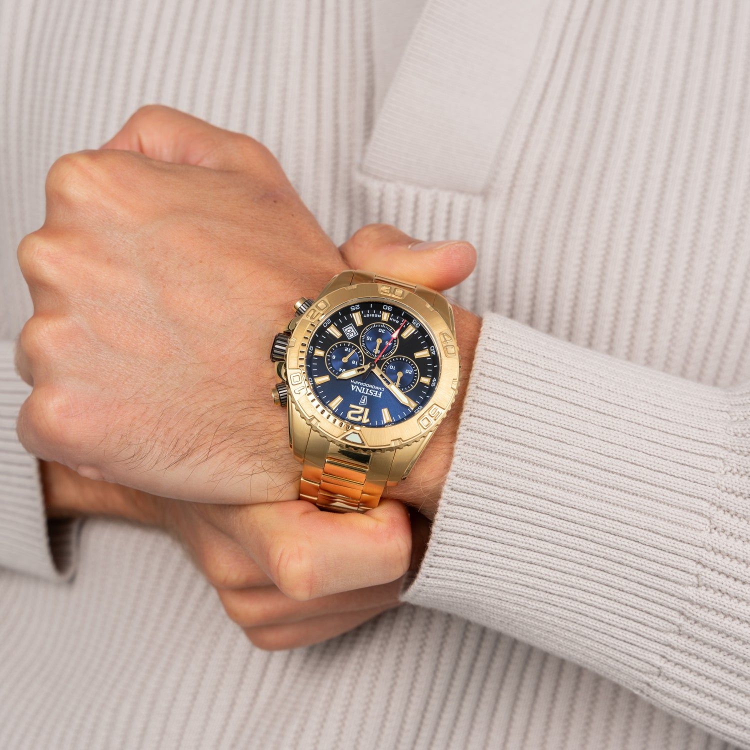 Herren-Chronograph mit blauem Zifferblatt und Edelstahlarmband, goldfarbenes Gehäuse
