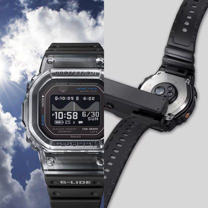 Casio G-Shock G-Lide Herrenarmbanduhr, transparentes Gehäuse, schwarzes Silikonband, 3/4-Ansicht