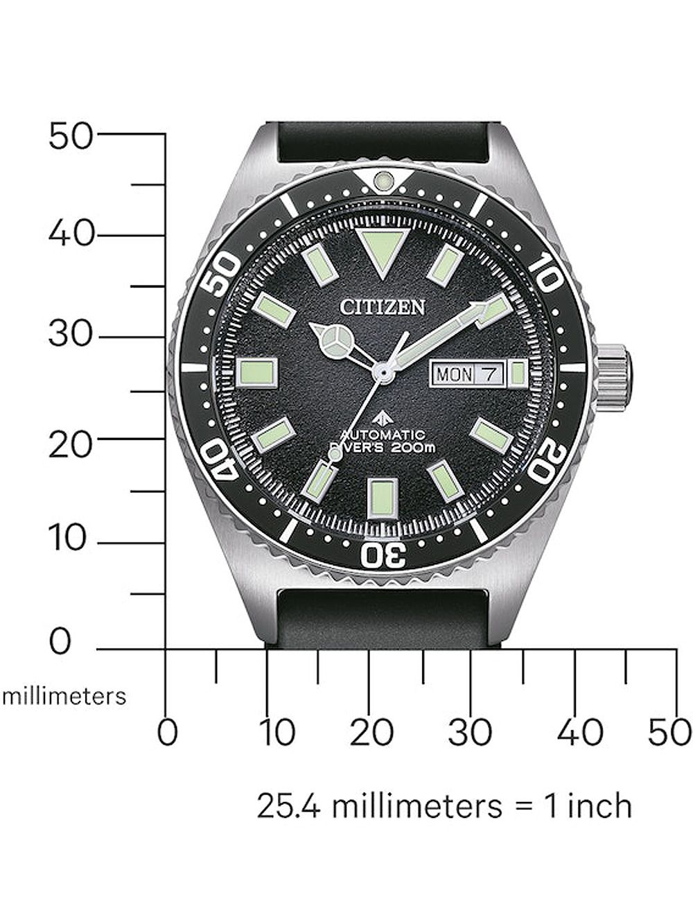 Citizen Promaster Marine Herrenuhr Vorderansicht mit Maßskala in Millimetern