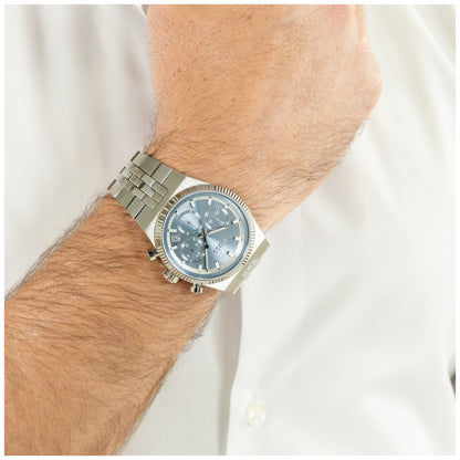 Herrenarmbanduhr mit hellblauem Chronographenzifferblatt und Edelstahlarmband
