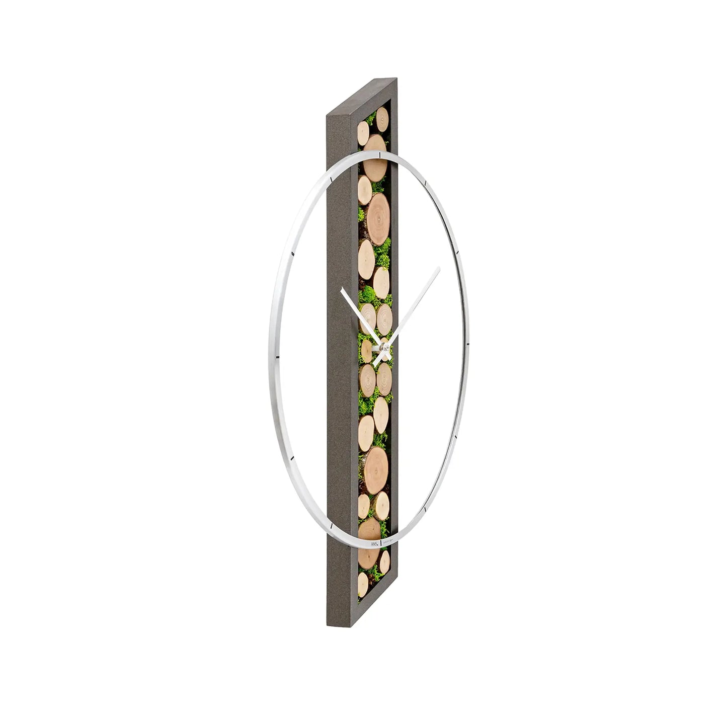 Horloge murale en vue latérale avec mousse et rondins de bois, anneau en aluminium blanc