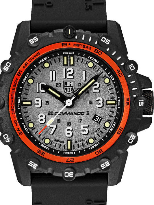 Herrenuhr mit grauem Zifferblatt, schwarzem Armband und orangefarbener Lünette