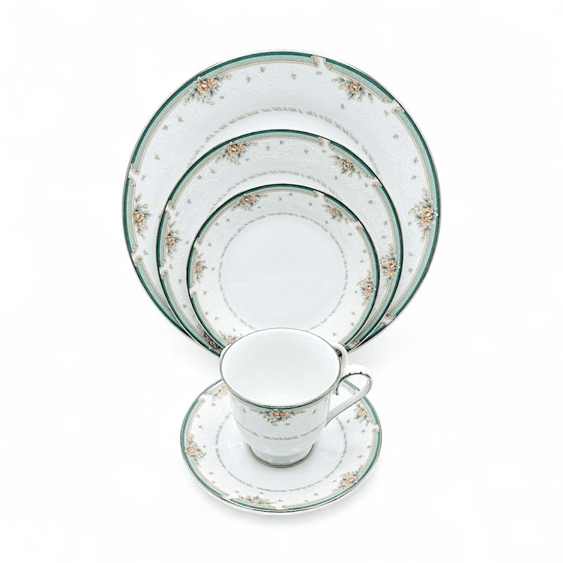 Noritake Noritake Greenbrier - 5 Piece Place Setting