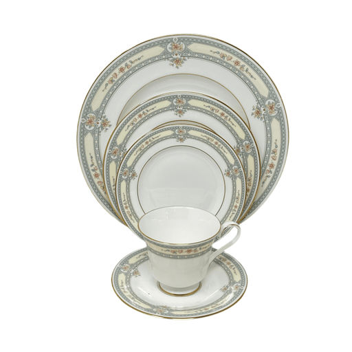 Royal Doulton Royal Doulton Chatham - 5 Piece Place Setting