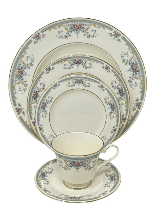 Royal Doulton Royal Doulton Juliet - 5 Piece Place Setting