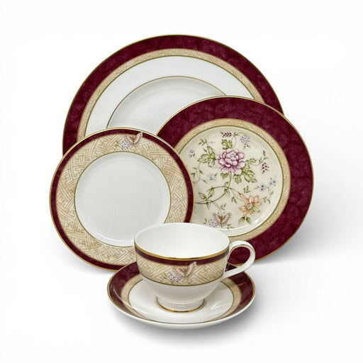 Royal Doulton Royal Doulton Rosewood - 5 Piece Place Setting