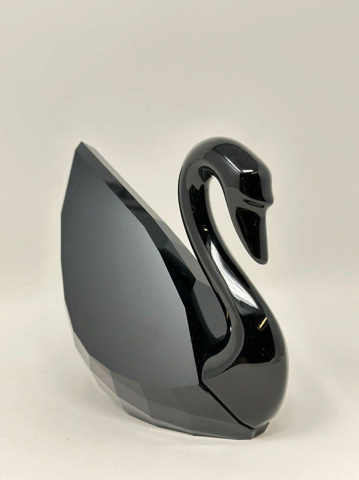 Swarovski Swarovski Crystal Soulmate Swan Jet Black