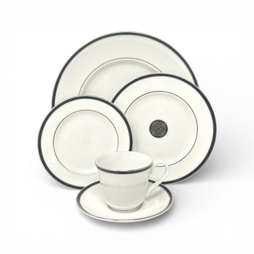 Royal Doulton Royal Doulton Oxford Midnight - 5 Piece Place Setting