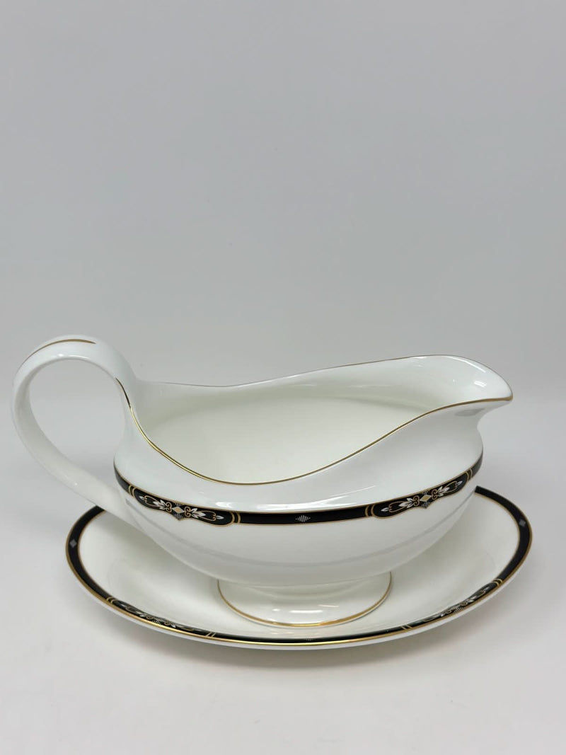 Wedgwood Wedgwood Preston Sauce Boat with Stand   