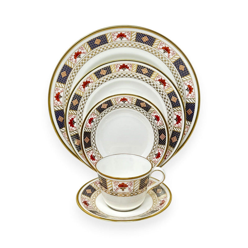 Royal Crown Royal Crown Derby Border - 5 Piece Place Setting