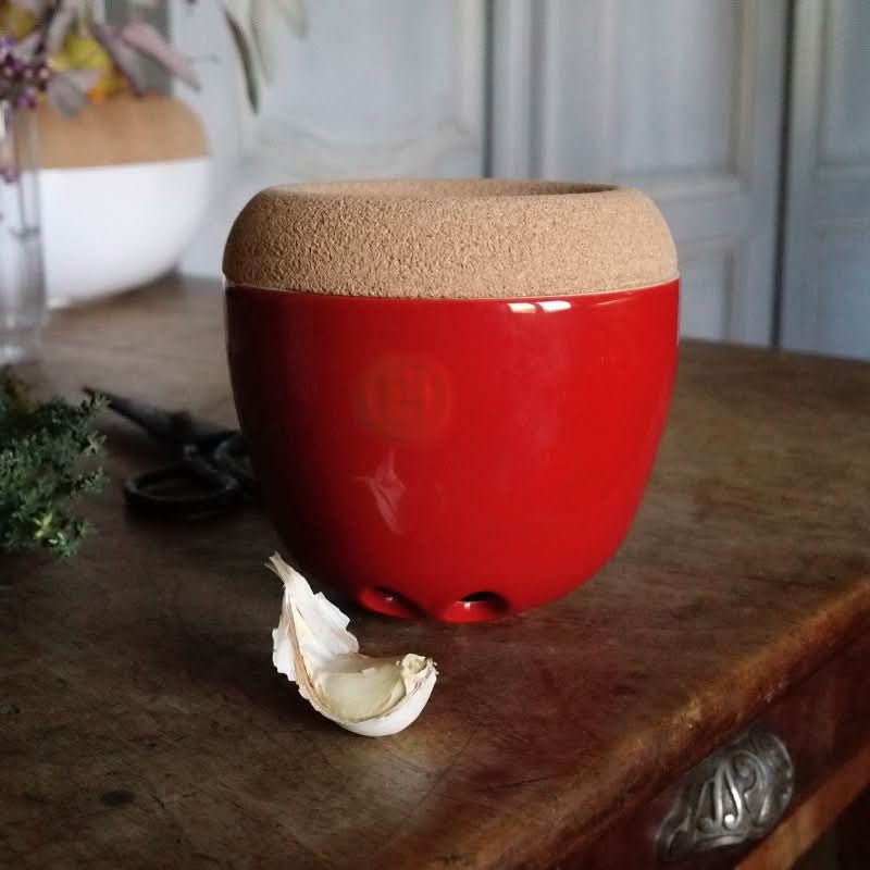 Emile Henry Emile Henry Garlic Pot   