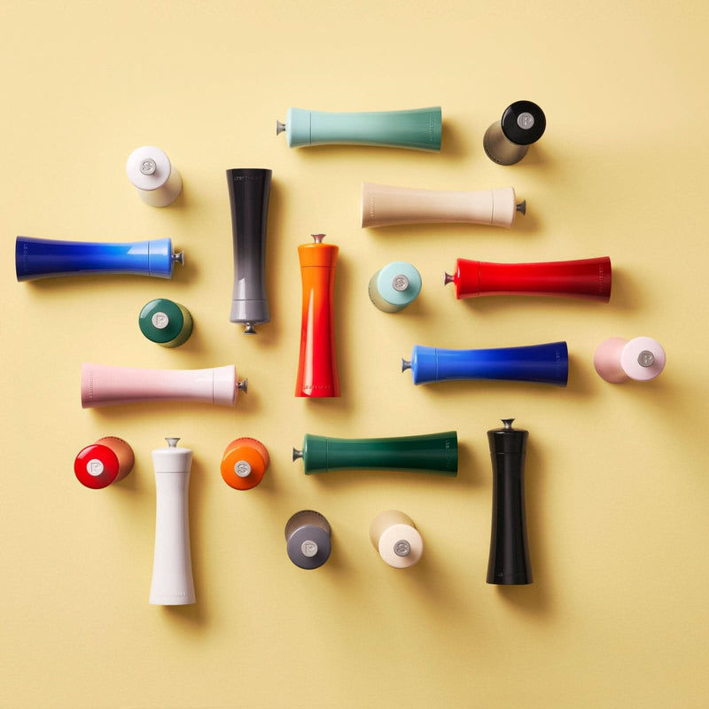 Le Creuset Le Creuset Minimalist 8" (20cm) Pepper Mill   