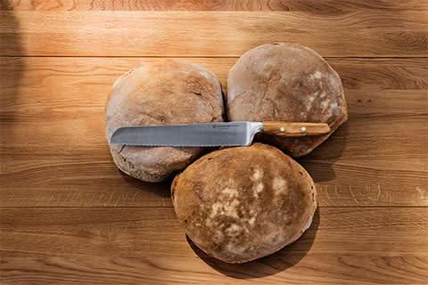 Wusthof Wusthof Amici 9" (23cm) Double Serrated Bread Knife   