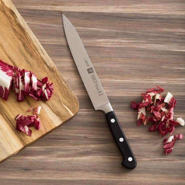 Zwilling Henckels Zwilling Pro 8" (20cm) Carving Knife   