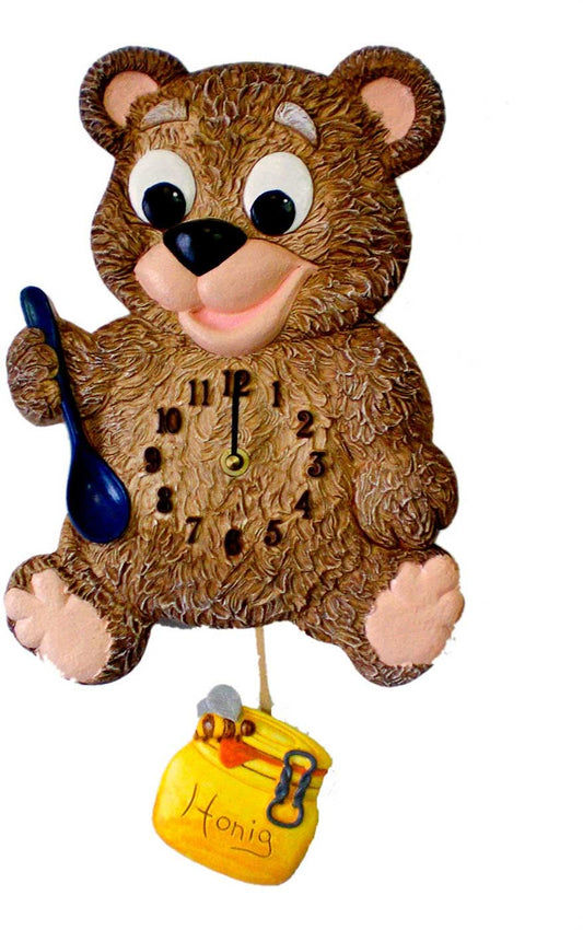 Keramisk väggklocka med handmålat björnmotiv och rund urtavla