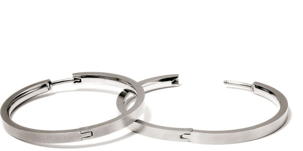 Boccia Jewelry creoler, satinfinish och borstade, silverfärgade ringar