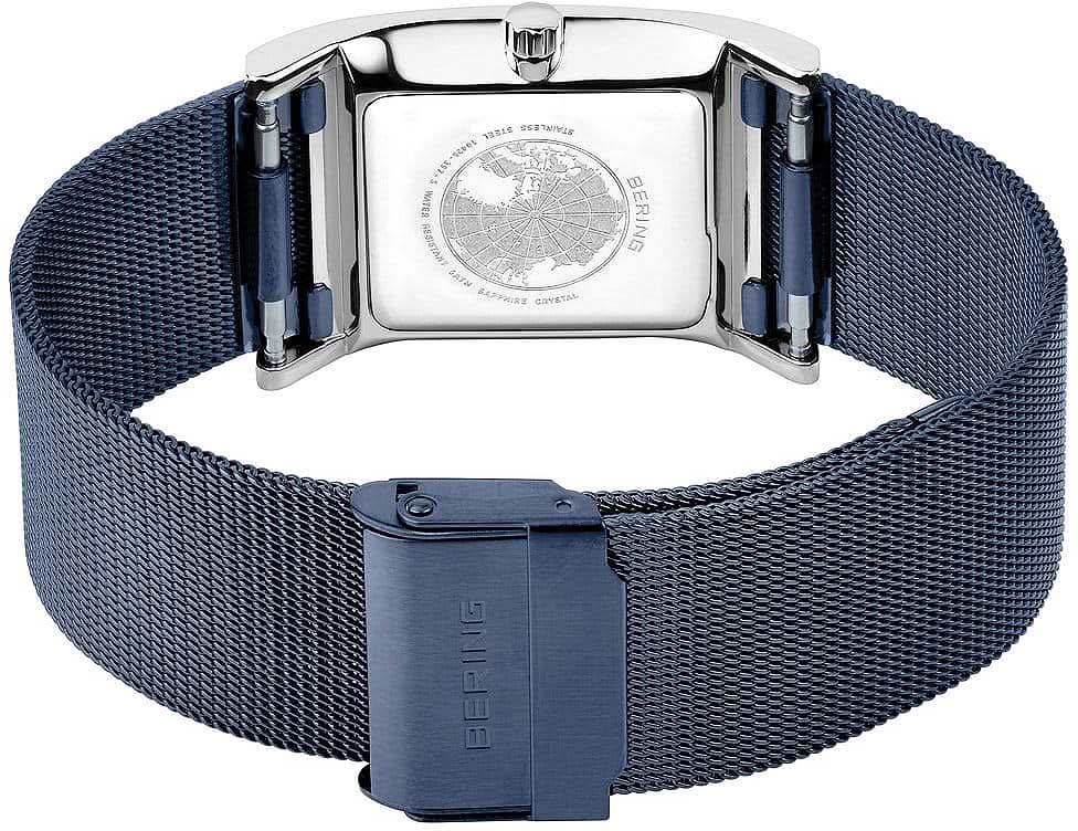 Damklocka med mörkblått Milanese-armband och prägling