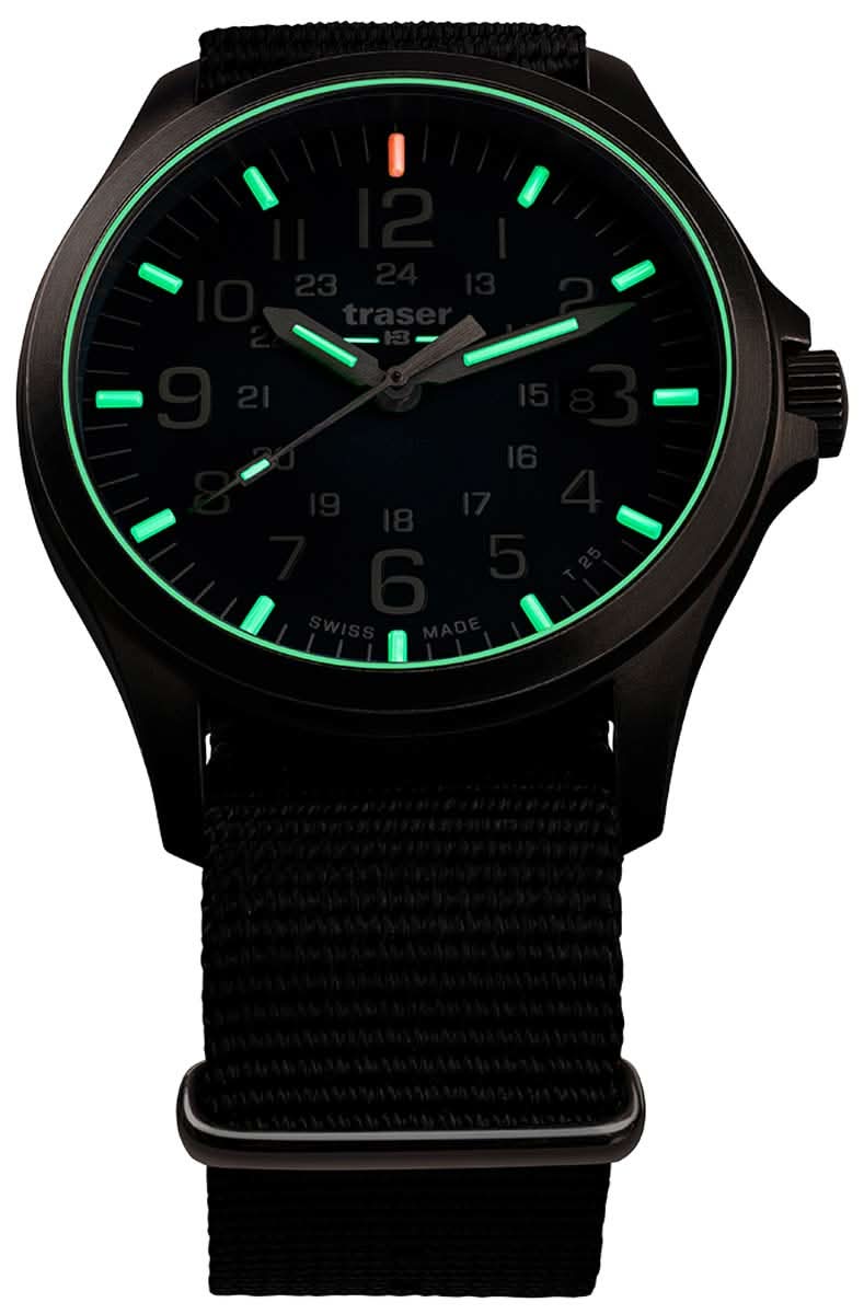 Armbandsur med svart urtavla och svart tygband, grönt lysande timmarkeringar
