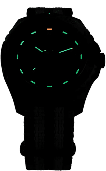 Armbandsur för herrar, urtavla med grönt lysande index och delvis synligt armband