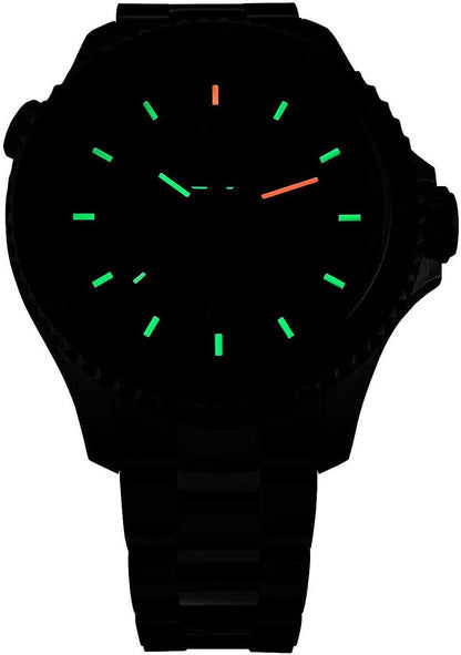 Herrarmbandsur med svart urtavla, svart armband och gröna/orange lysande punkter