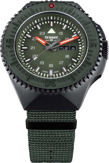 Herrklocka med grågrönt hölje, självlysande timmarkörer och grönt textilarmband.
